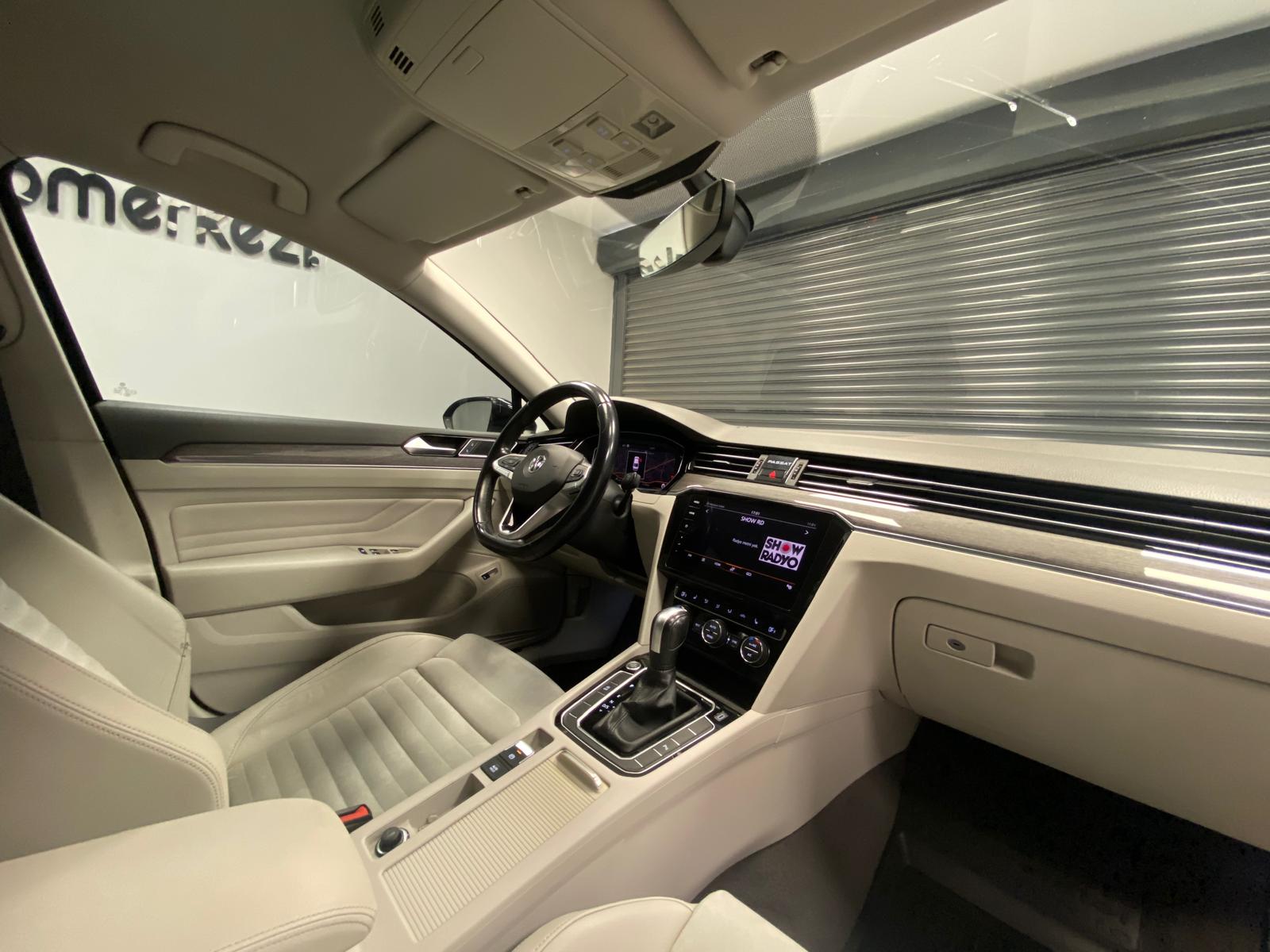 VOLKSWAGEN PASSAT 20